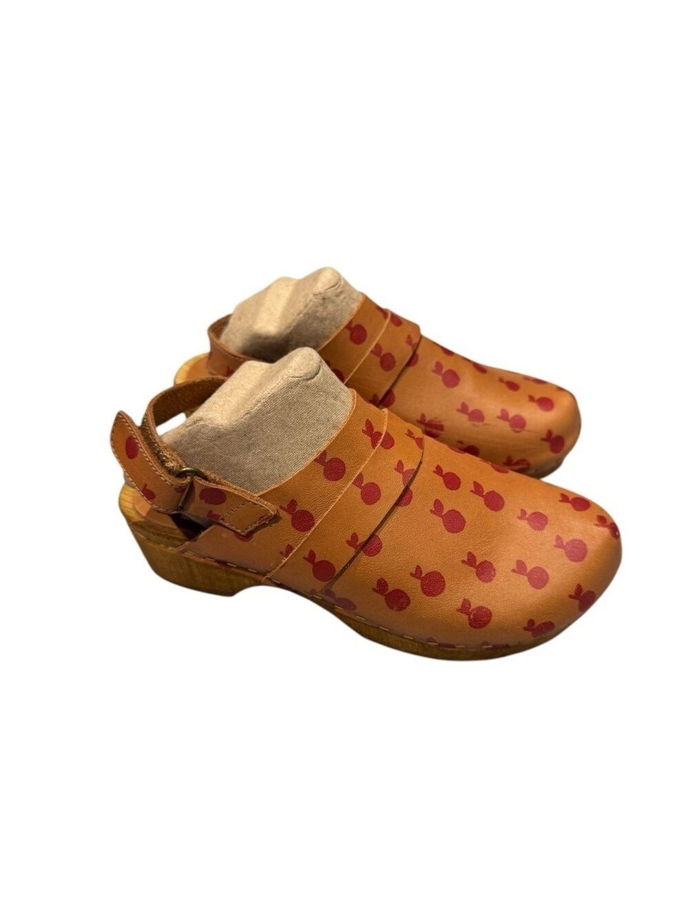 BOBO CHOSES Tan and Red Apple Print Kids Clogs - size 30EU (13C)